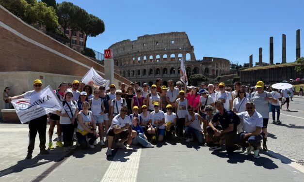 Salute, oltre 200 nefropatici ricevuti in Campidoglio dopo mesi di cammino sulla via Francigena