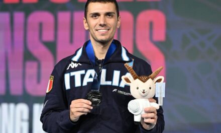 Il romano Davide Di Veroli medaglia d’argento ai Mondiali di Scherma di Hong Kong